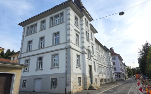 IMMEUBLE INDUSTRIEL D’EXCEPTION – PATRIMOINE UNESCO Rue Beau-Site 17-19, 2400 Le Locle