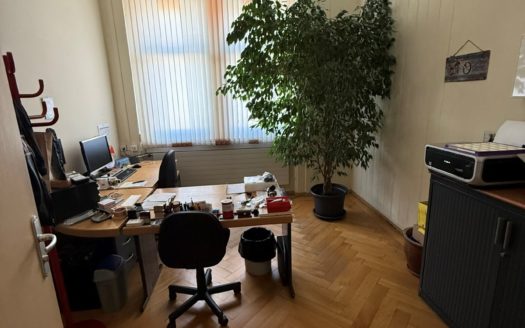 IMMEUBLE INDUSTRIEL D’EXCEPTION – PATRIMOINE UNESCO Rue Beau-Site 17-19, 2400 Le Locle