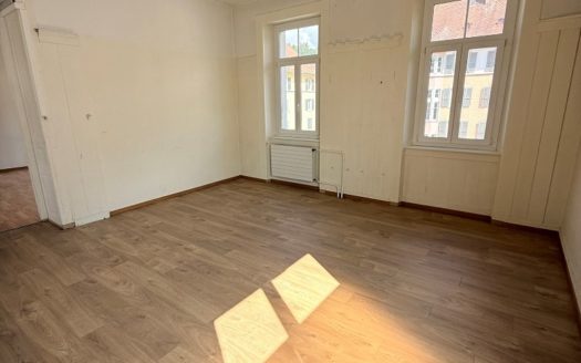 IMMEUBLE INDUSTRIEL D’EXCEPTION – PATRIMOINE UNESCO Rue Beau-Site 17-19, 2400 Le Locle