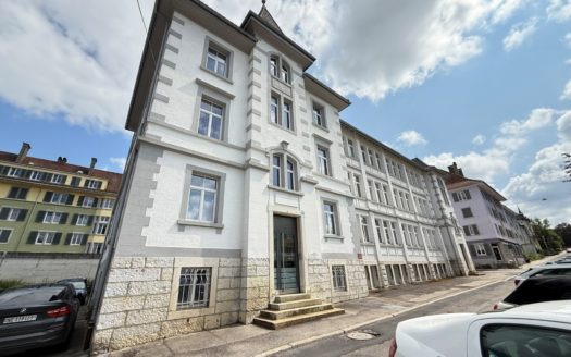 IMMEUBLE INDUSTRIEL D’EXCEPTION – PATRIMOINE UNESCO Rue Beau-Site 17-19, 2400 Le Locle